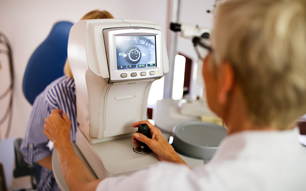Diabetic eye exam optometrist in Wisconsin