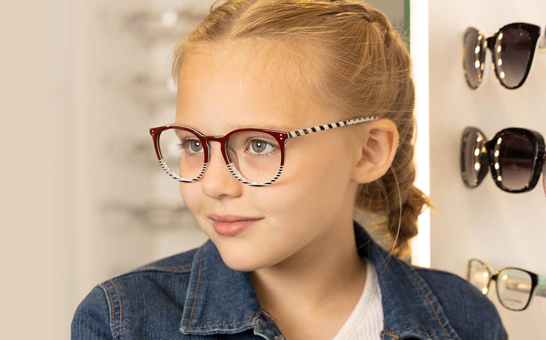 Preparing for a toddler eye exam